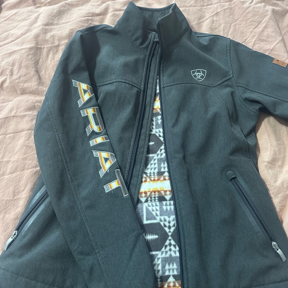 Grey small ariat x Pendleton soft shell zip jacket